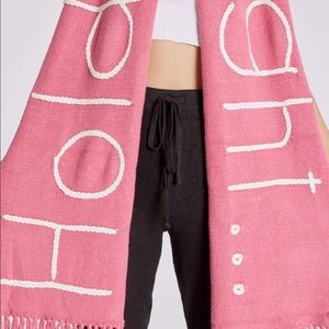 Wildfox Flirtacious Chain Link Scarf 💗